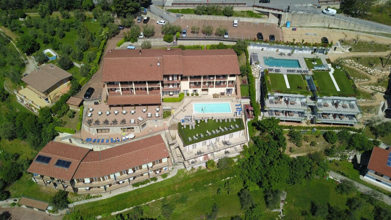 Residence Ruculi - Ruculi Hospitality Tignale Exterior photo